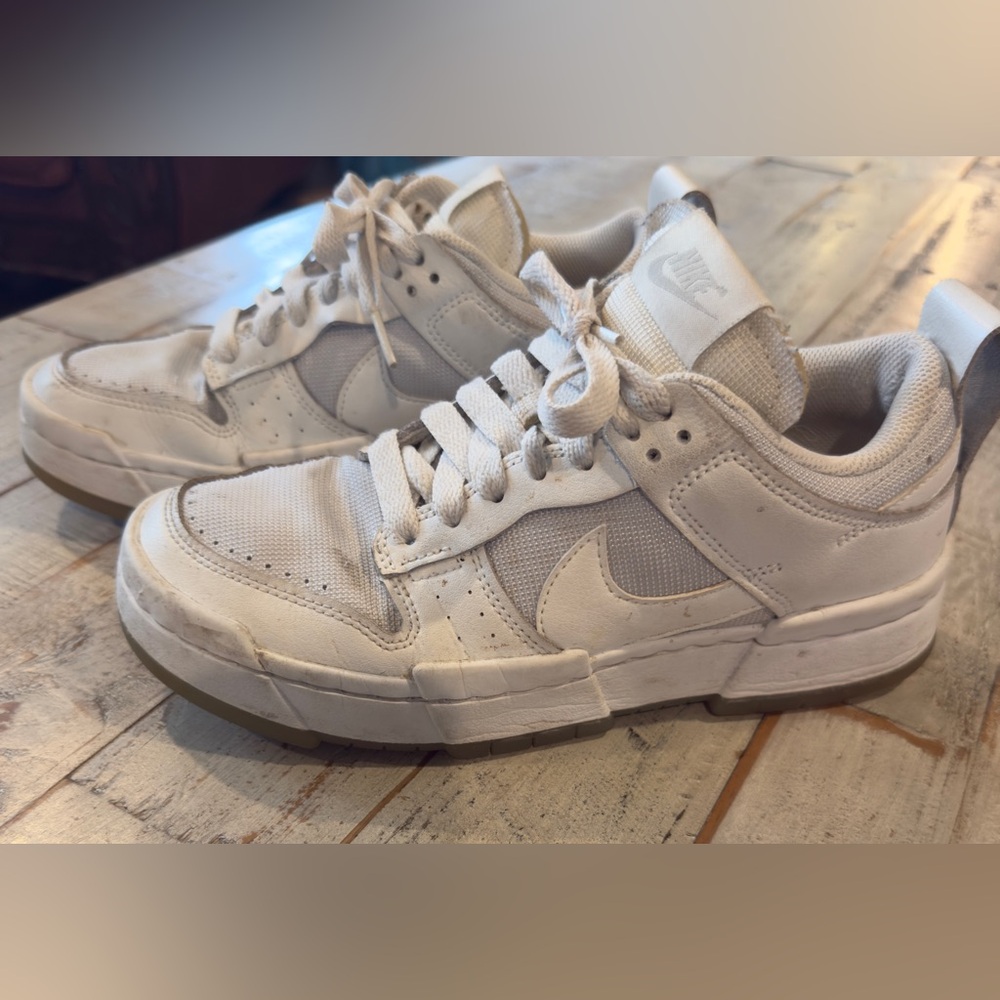 Nike Dunk Low Disrupt Sneakers White Women’s 7.5